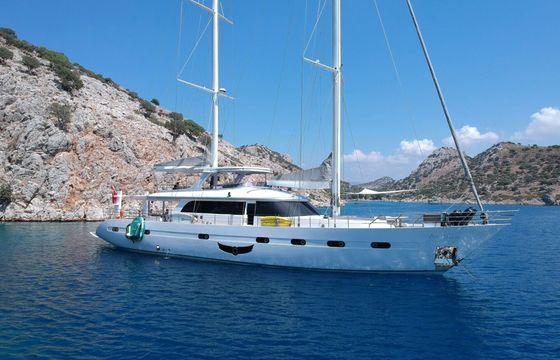 Gulet Ultra Luxury gulet with a capacity of 10 people Luxury modern gulet 35m