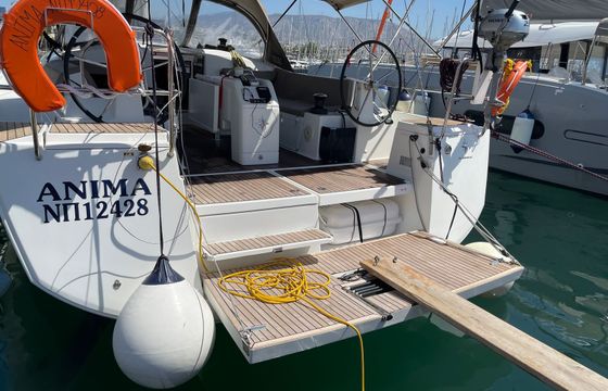 Sailboat Sun Odyssey 440 13m