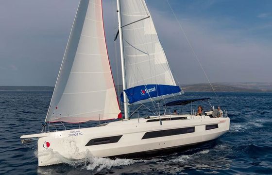 Sailboat Sunsail 44.3 13m