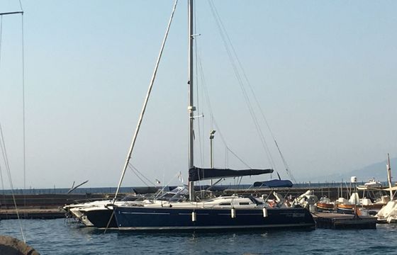 Sailboat Beneteau Oceanis Clipper 393 12m