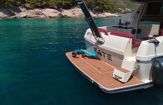 Motorboat Ferretti 43 FLY 850hp