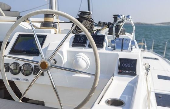 Catamaran Fountaine Pajot 51' Aura maestro 15m
