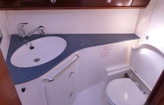 Sailboat Beneteau bavaria cruiser 44 12.99m