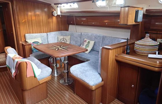 Sailboat Beneteau bavaria cruiser 44 12.99m