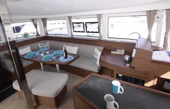 Catamaran Lagoon Lagoon 42 13m