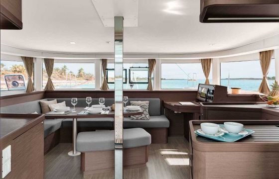 Catamaran Lagoon Lagoon 42 13m