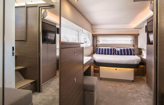 Catamaran Leopard 53 16.2m