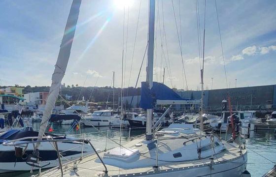 Sailboat Sigma 33 9.25m