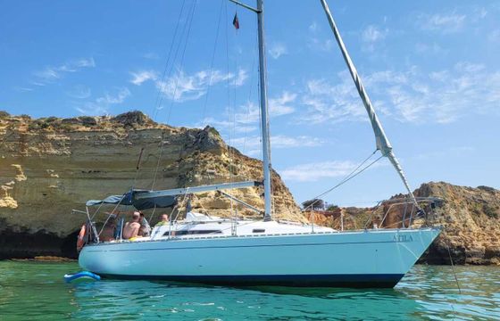 Sailboat Sigma 33 9.25m