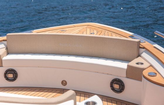 Motorboat Italyure Yachts 38 740hp