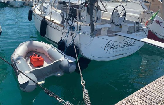 Sailboat BENETEAU Oceanis Exclusive 35.1 10.45m