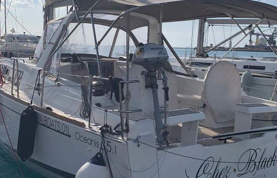 Sailboat BENETEAU Oceanis Exclusive 35.1 10.45m