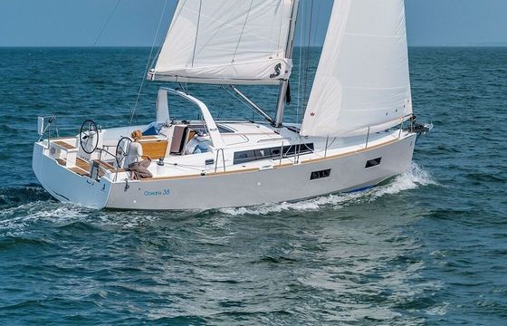 Sailboat BENETEAU OCEANIS 38 11.5m