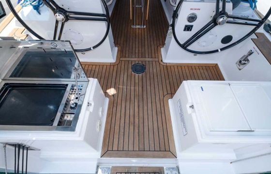 Sailboat Elan Marine Elan Impression 40.1 11m
