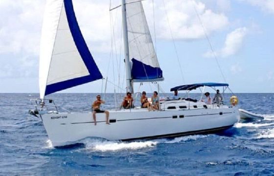 Sailboat BENETEAU OCEANIS 440 13.4m