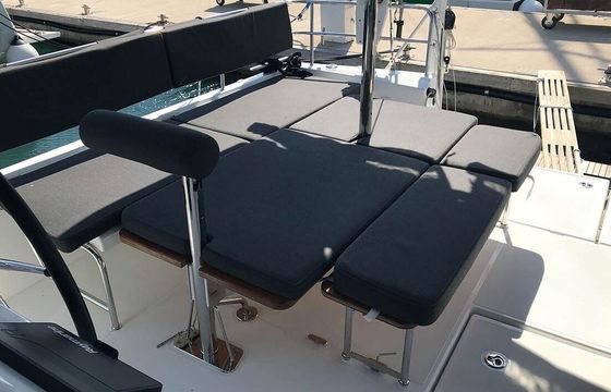 Sailboat Jeanneau Sun Loft 47 - 6 + 1 cab. 14.42m