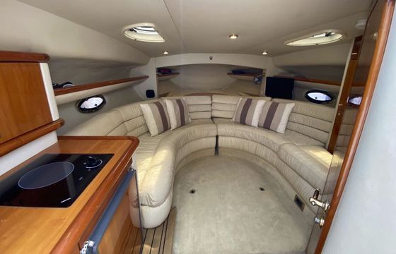 Motor yacht Sunseeker Hawk 34 520hp