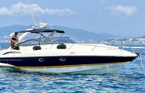 Motor yacht Sunseeker Hawk 34 520hp