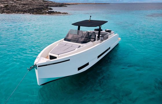 Motorboat De Antonio D36 600hp
