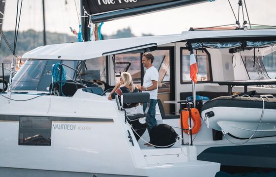 Catamaran Nautitech 40 Open 11m