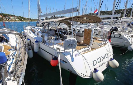 Sailboat Bavaria Cruiser 56  - 5 + 1 cab 16.75m