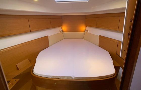 Sailboat Jeanneau Sun Odyssey 45 Ds 13m