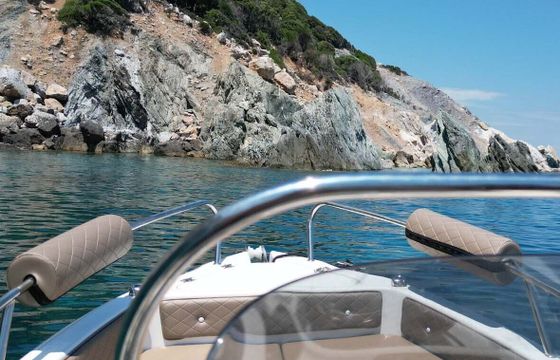 Motorboat Karel Ithaca 90hp