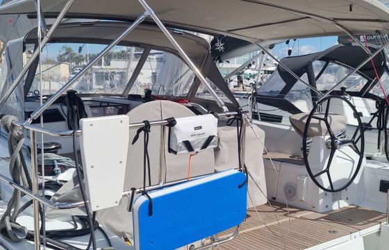 Sailboat Bénéteau Oceanis 40.1 - 3 cab. 12m