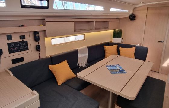 Sailboat Bénéteau Oceanis 40.1 - 3 cab. 12m
