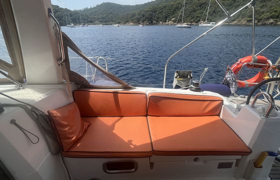 Sailboat BENETEAU Oceanis 38 11.33m