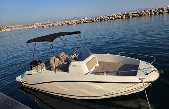 Motorboat Quicksilver 555 open 100hp