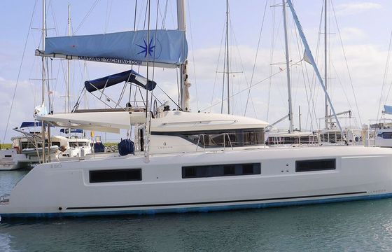 Catamaran Lagoon-Bénéteau Lagoon 50 - 6 + 2 cab. 14.75m