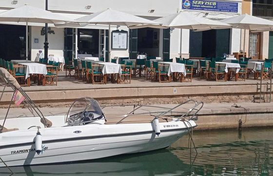 Motorboat polyester yacht s. c. marion 630 cabine 115hp