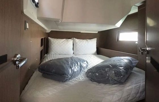 Sailboat Beneteau Oceanis 46.1 14m