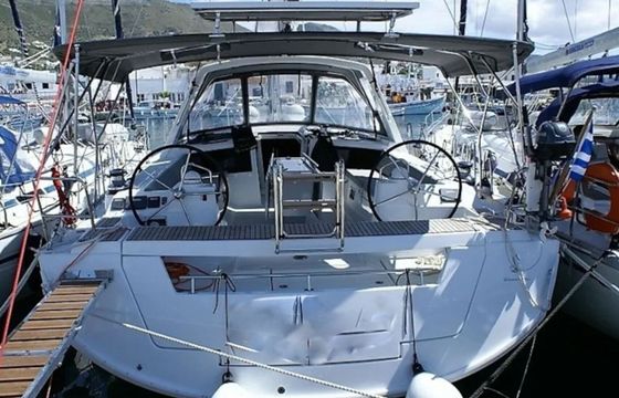Sailboat Oceanis 48 14m