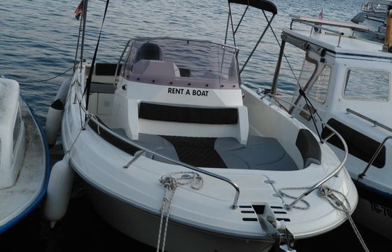 Motorboat Atlantic Marine 670 200hp
