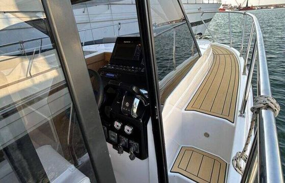 Motorboat Avila Marine Catharsis 900 400hp