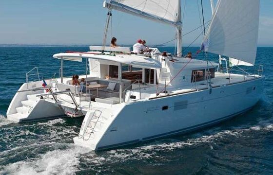 Catamaran Lagoon 450 F 13.96m