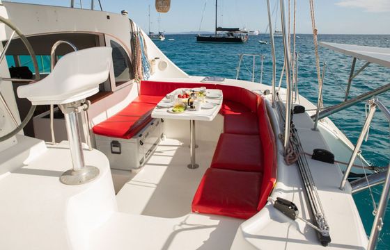 Catamaran Lagoon 380 11.55m