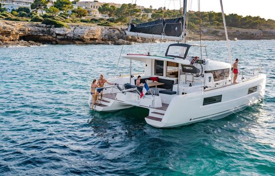 Catamaran Lagoon 40 12.2m
