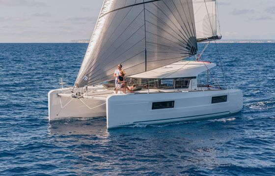Catamaran Lagoon 40 12.2m