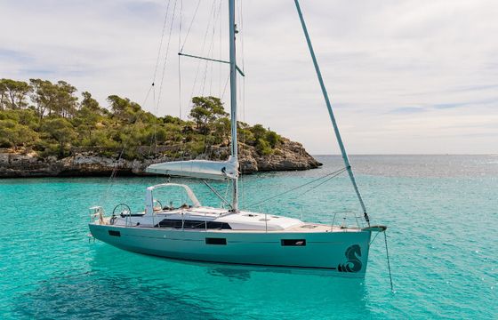 Sailboat Beneteau Oceanis 41.1 12.43m