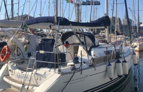 Sailboat JEANNEAU SUN ODYSSEY 36I PERFORMANCE 10.5m