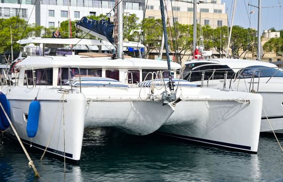 Catamaran Lagoon LAGOON 420 12.6m