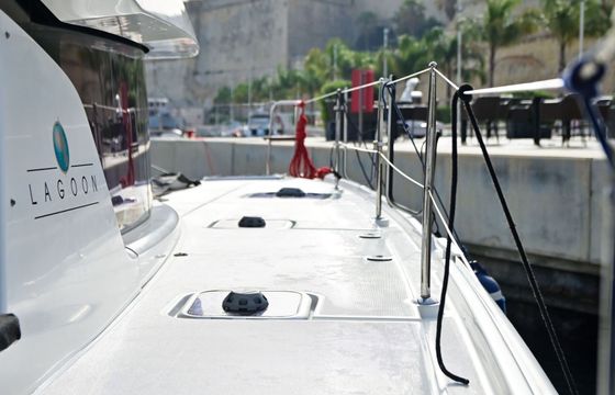 Catamaran Lagoon LAGOON 420 12.6m