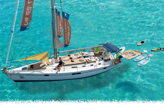 Sailboat Beneteau Oceanis Moorins 445 14m