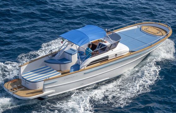Motorboat Gozzo 34 FT 500hp
