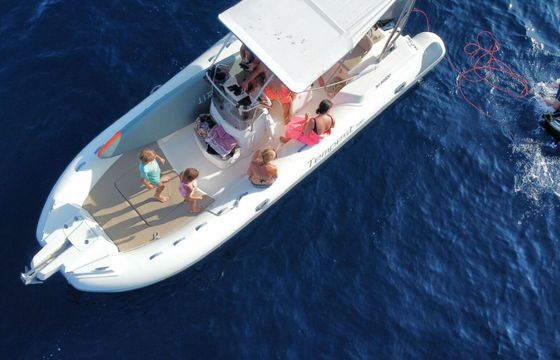 Motorboat Capelli Capelli Tempest 700 200hp