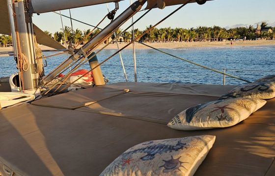 Sailboat Beneteau Oceanis Moorings 445 13.5m
