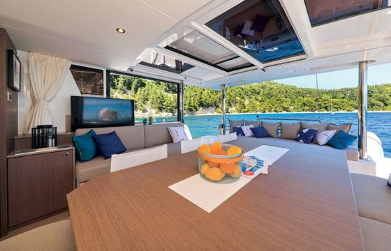 Catamaran Bali 4.6 14.3m